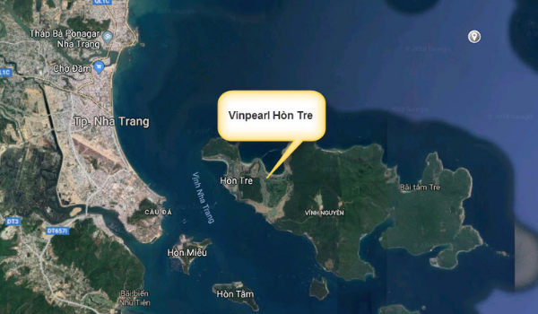 Vinpearl Land nằm trên đảo Hòn Tre thuộc Vịnh Nha Trang