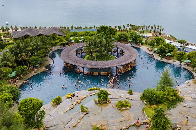 Vé tham quan tắm bùn Hòn Tằm + Tắm biển khu AB + Ăn trưa + cano
