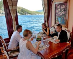 Lunch on boat 1