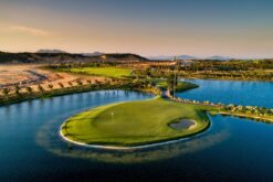 Wyndham Grand KN Paradise Cam Ranh 2