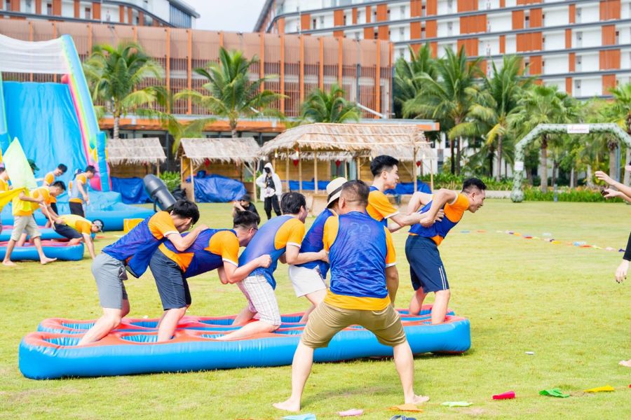 Teambuilding - Gala dinner 2N1Đ tại Movenpick Resort Cam Ranh