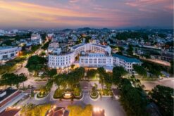 Alternative view of Tour du lịch Huế 4 ngày 3 đêm: Trọn gói - Lịch trình hấp dẫn