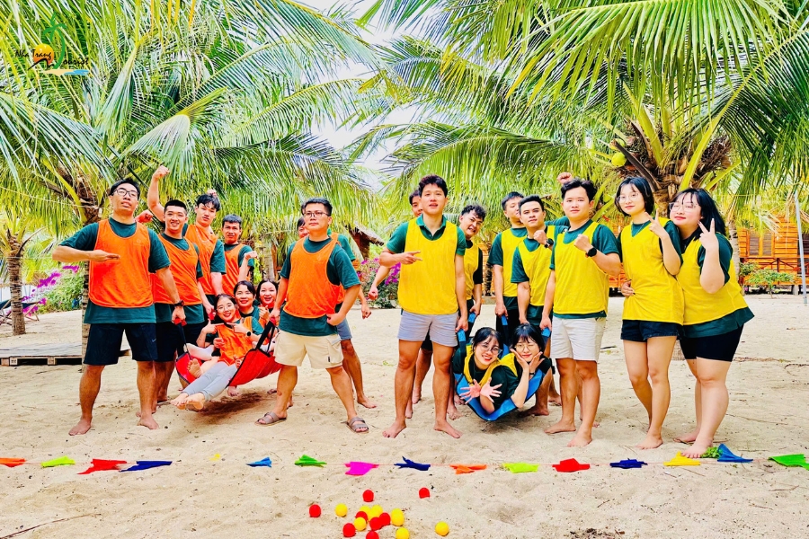 3n2d tour doan cong ty tanu205