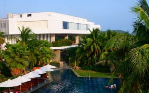 Review trải nghiệm kỳ nghỉ đẳng cấp 5 sao tại Alibu Resort Nha Trang