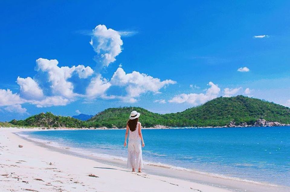 Đảo Bình Tiên được ví như “viên ngọc xanh” thiên nhiên ban tặng cho vùng đất này