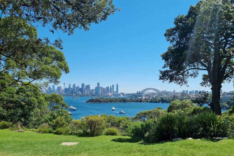 Thời tiết mùa hè tại Sydney khá mát và dễ chịu