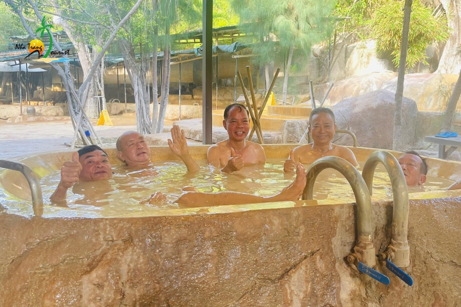 doan 3b hai hau tour nha trang 3n2d208
