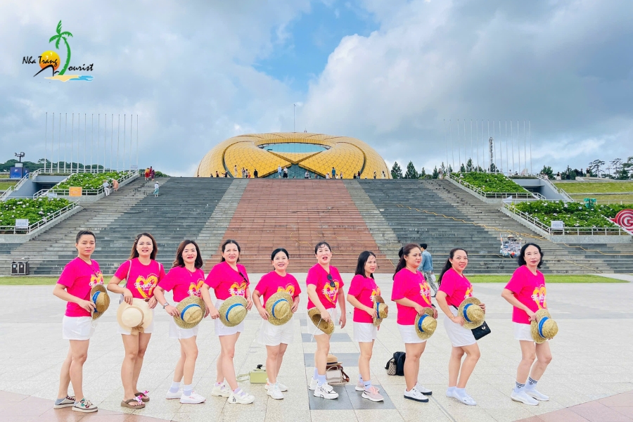 doan truong mn xuong huan vinh hai204