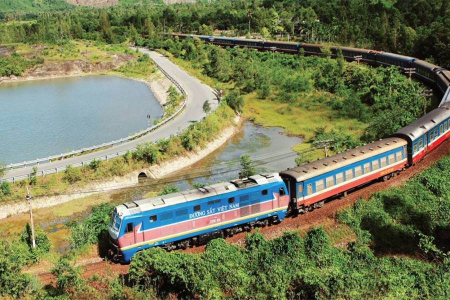 Quãng đường di chuyển ngắn sẽ rất thích hợp với phương tiện di chuyển là tàu hỏa