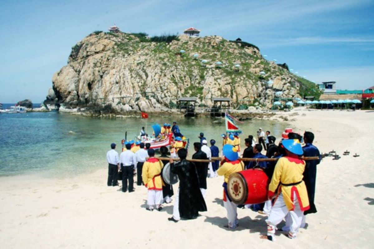 le-hoi-yen-sao-nha-trang204 le hoi yen sao nha trang204