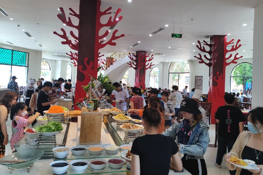 review-buffet-vinpearl-nha-trang-5 Nhà hàng Coral thuộc VinWonders Nha Trang