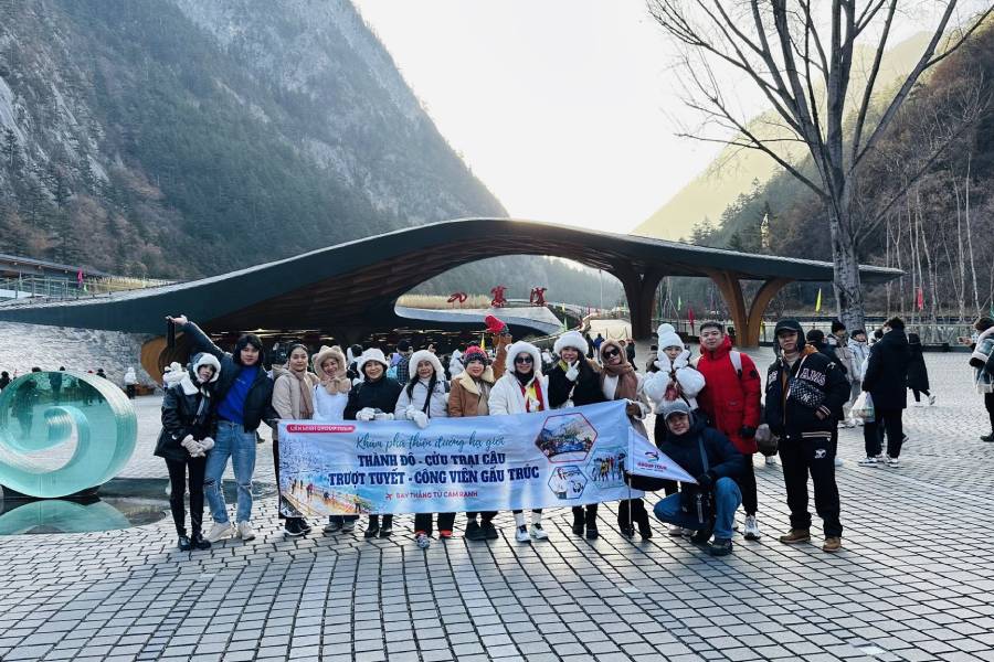 review tour cuu trai cau 17 1202