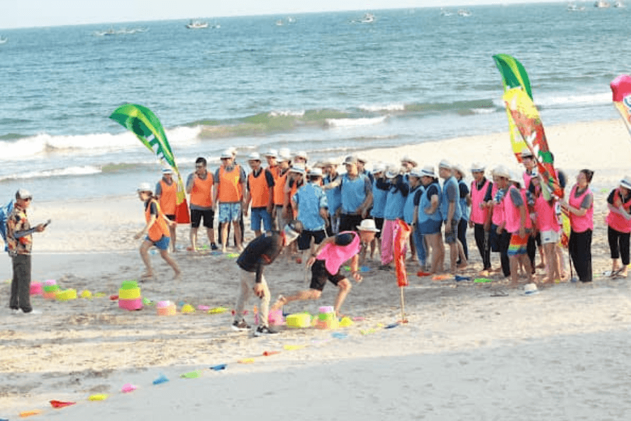 review tour tham quan team building mui ne 3n2d2015