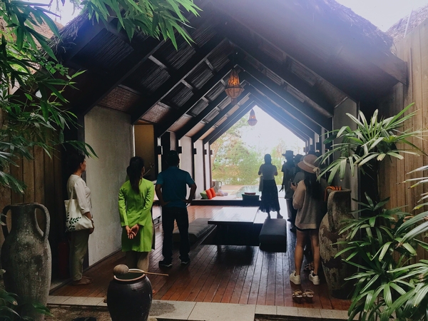 rni-films-img-beb1fbd5-7aef-46ba-aff2-5b64c2648cb5201 Tham quan từng khu villa của L’Alya Ninh Vân Bay
