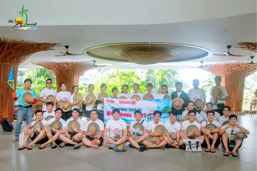 team building gala dinner cua cong ty dasan va cdi202