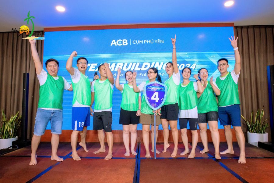 team building ngan hang acb phu yen206