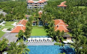 Review The Anam Cam Ranh - Resort chuẩn 5 sao bãi biển riêng
