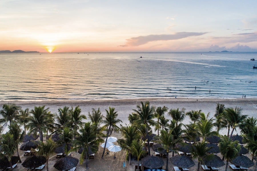 Khu resort cạnh biển yên bình