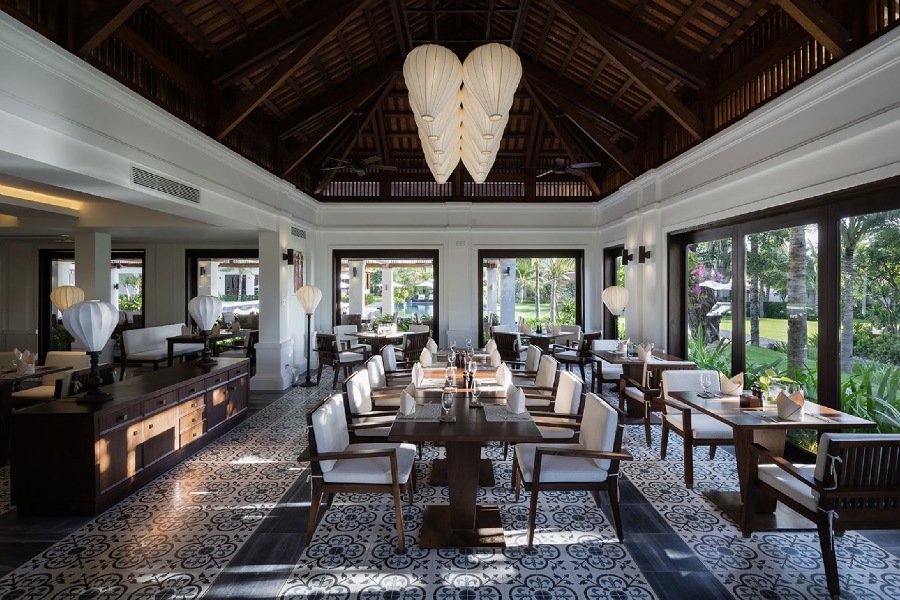 Nhà hàng đa dạng phong cách ở The Anam Cam Ranh
