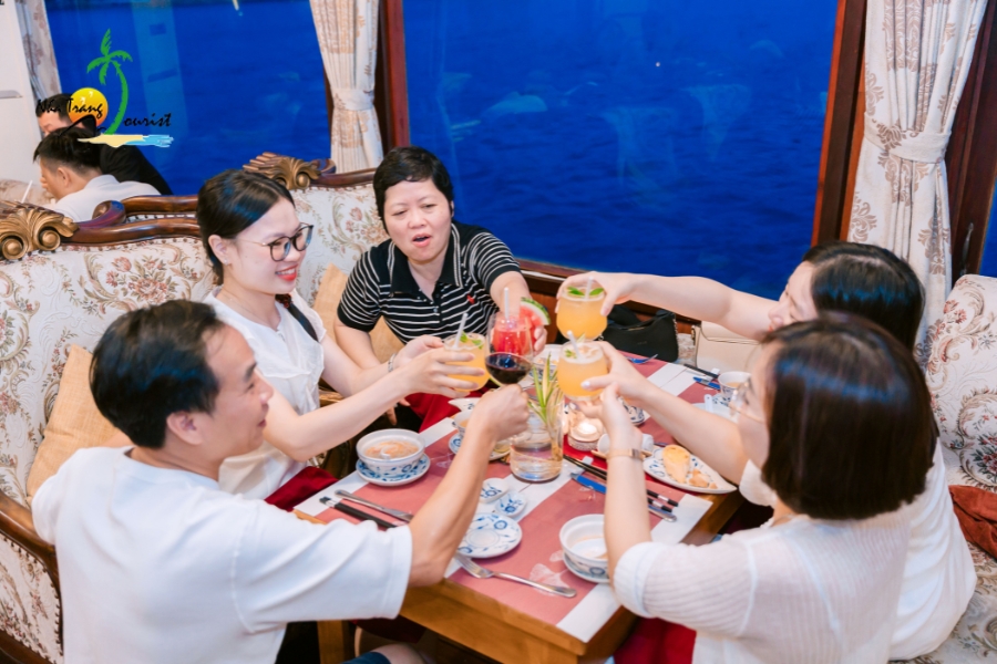 tour doan nha trang 4n3d209