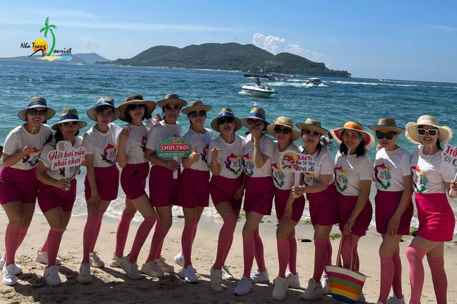 tour nha trang 2n1d ms huong208