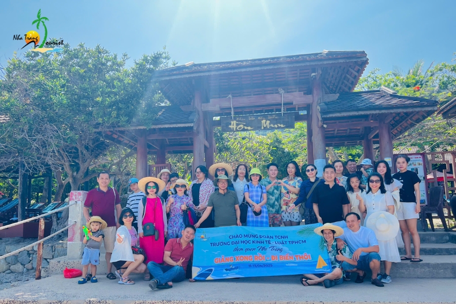 tour nha trang 3n2d truong dai hoc luat201