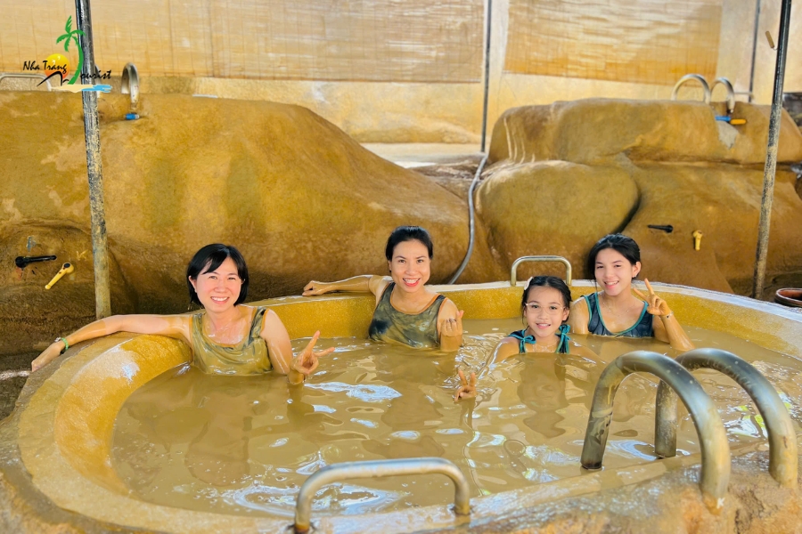 tour nha trang 3n2d truong dai hoc luat204