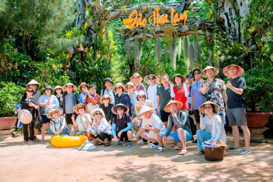 tour-nha-trang-cua-doan-khach-han-quoc201 tour nha trang cua doan khach han quoc201