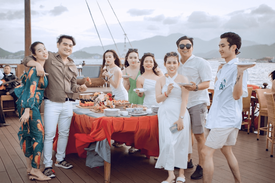 tour tham quan da lat nha trang cua dai gia dinh co minh2021