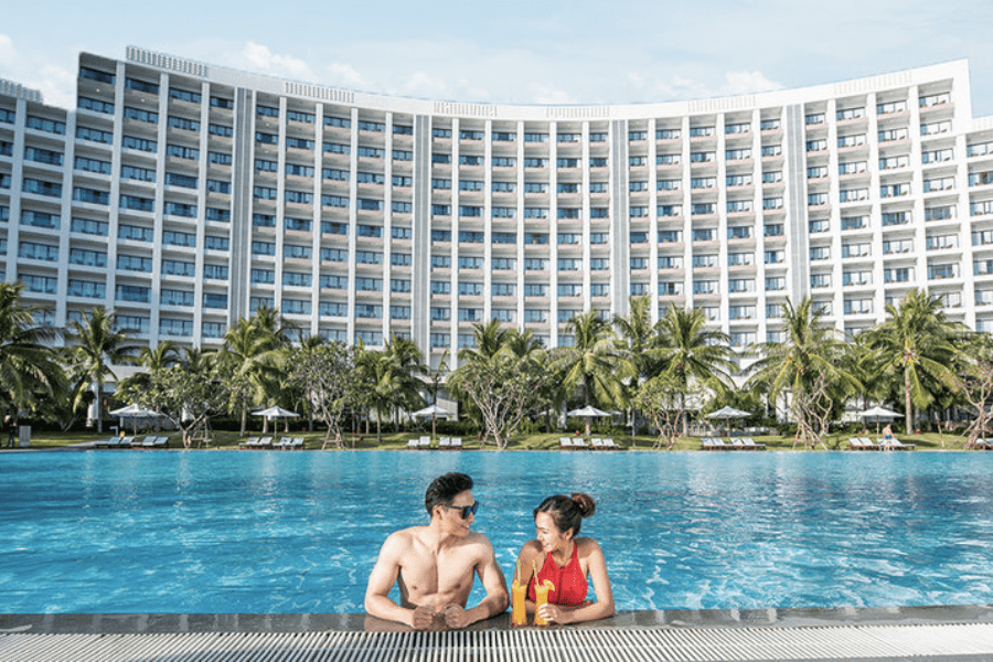 tour tham quan vinpearl cua ngan hang bidv khanh hoa2014 min