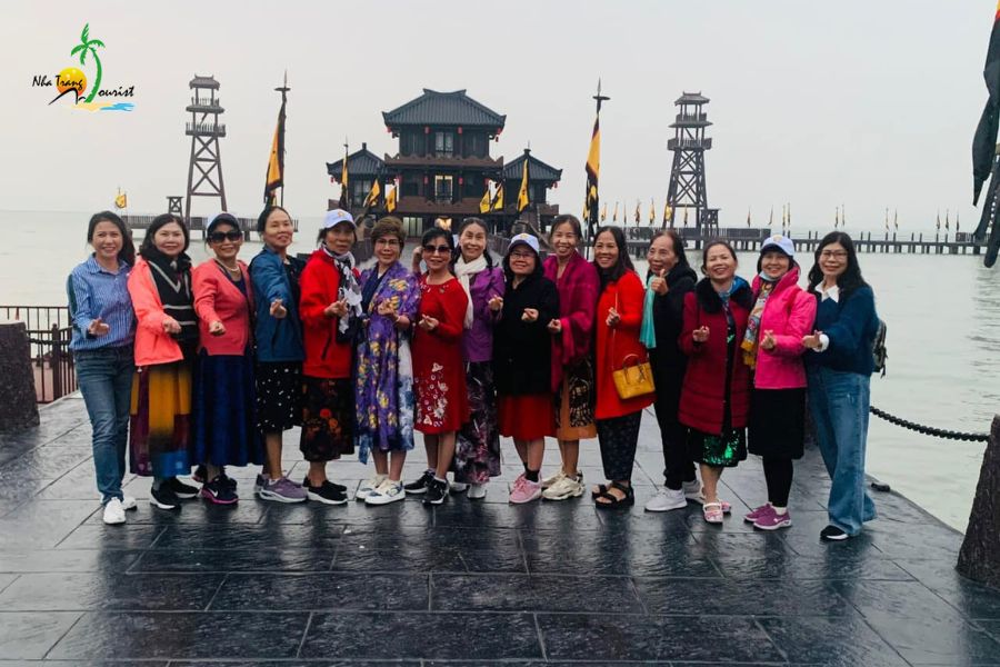 trai nghiem tour bac kinh to chau thuong hai201