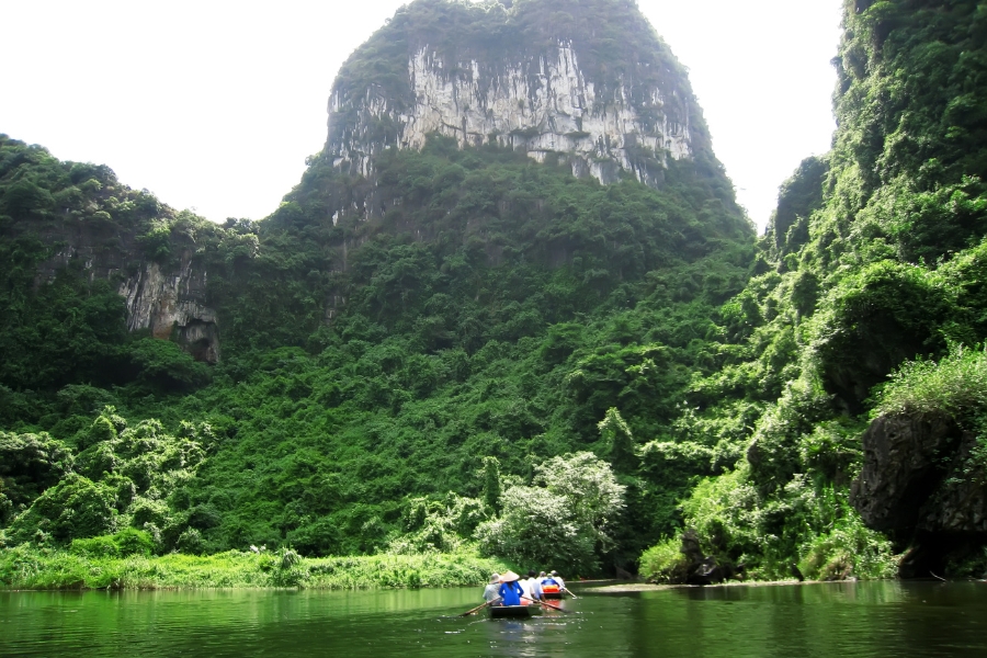 trang-an-ninh-binh-co-gi-dep201 trang an ninh binh co gi dep201