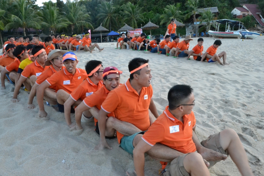 tro-choi-team-building-cho-nhan-vien-van-phong209 tro choi team building cho nhan vien van phong209