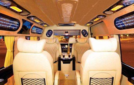 16C LIMOUSINE