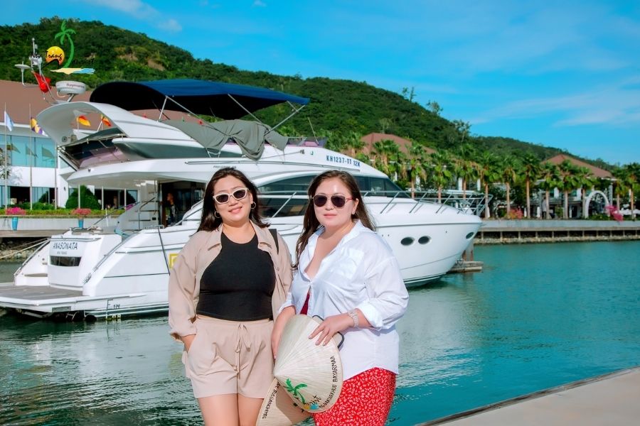 doan khach mong co nghi duong nha trang2015
