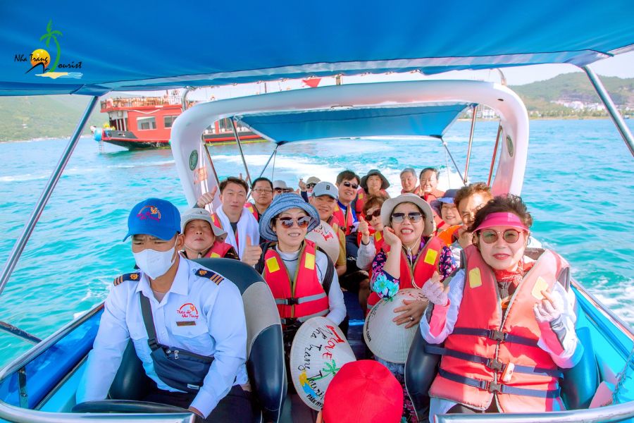 Đi du lịch nhẹ tênh cùng tour trọn gói chất lượng