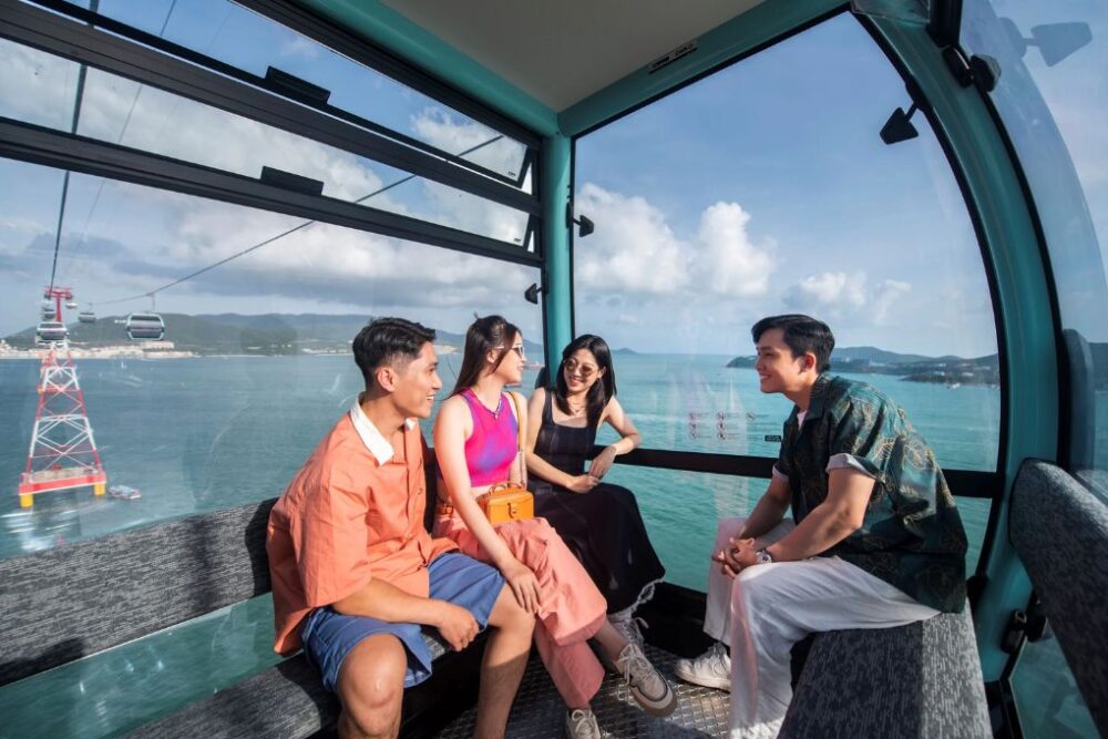 Combo vé cáp Harbour  + Show nhạc nước, Tata Show + Buffet tối - Ảnh 2