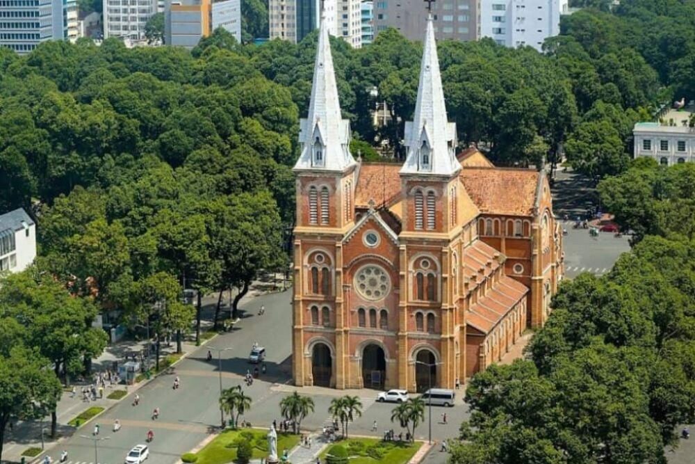 Nhà Thờ Đức Bà