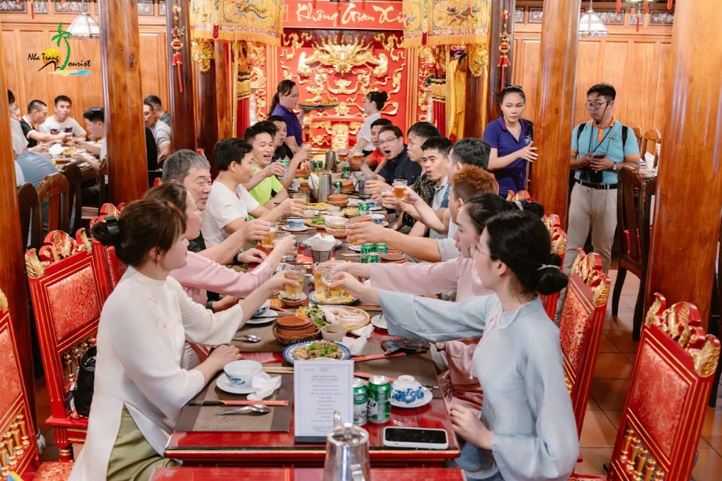 DOVAN Bắc Giang - Hành trình trở lại với NhaTrangTourist trong tour Huế thương 3N2Đ - Năm 2026 12 dovan bac giang hanh trinh tro lai hue thuong 3n2d 15