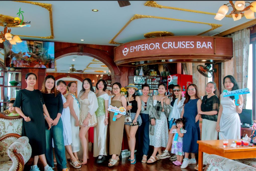 hanh trinh nha trang 3n2d cua cong ty nguyet minh 10