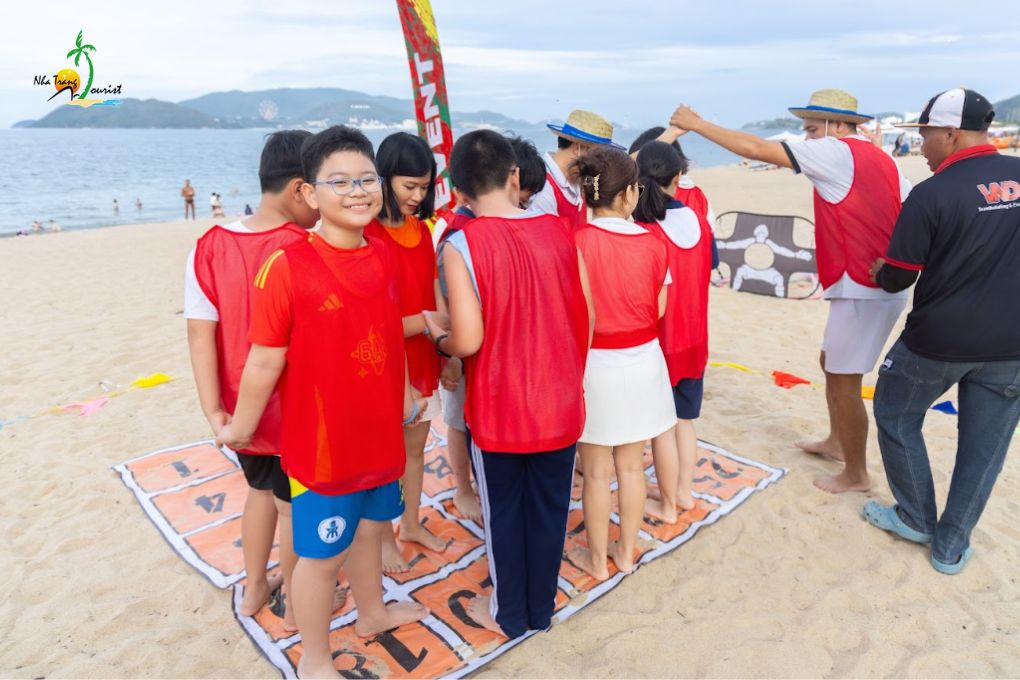 hanh trinh nha trang 3n2d truong chuyen tran dai nghia 4