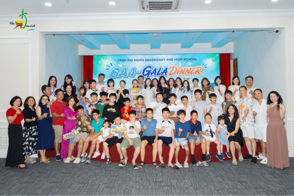hanh trinh nha trang 3n2d truong chuyen tran dai nghia 7