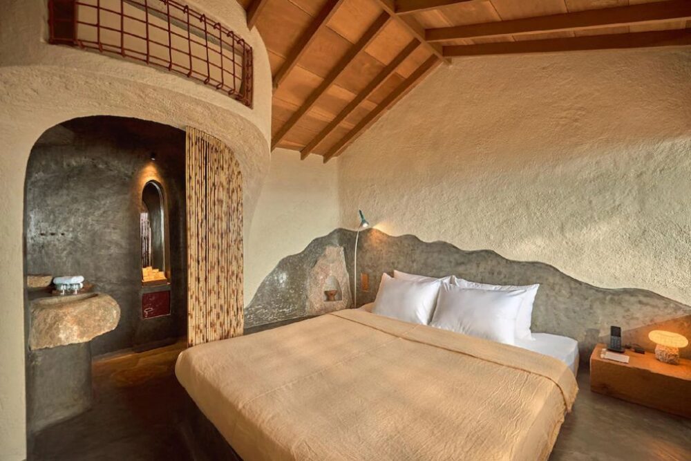 Combo nghỉ dưỡng 3N2Đ tại Ibala Hotel & Spa Nha Trang - Kiến trúc hang động độc đáo - Ảnh 5