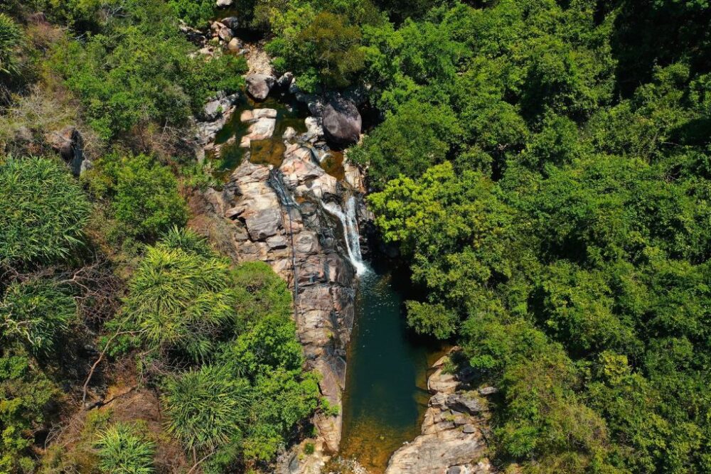 Tour tham quan Suối Nước Ngọt - Vườn Nho - Đèo Vĩnh Hy 1 ngày