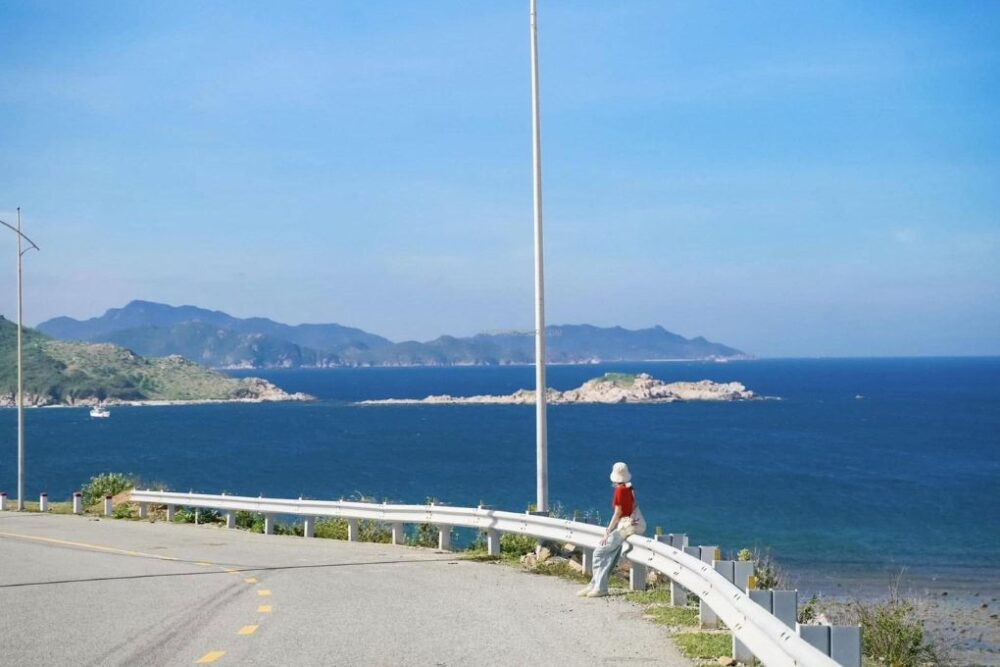 Tour tham quan Suối Nước Ngọt - Vườn Nho - Đèo Vĩnh Hy 1 ngày - Ảnh 2