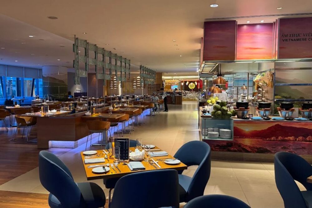 Buffet hải sản tối Signature Feast tại Sheraton Nha Trang - Nhà hàng FEAST - Ảnh 3