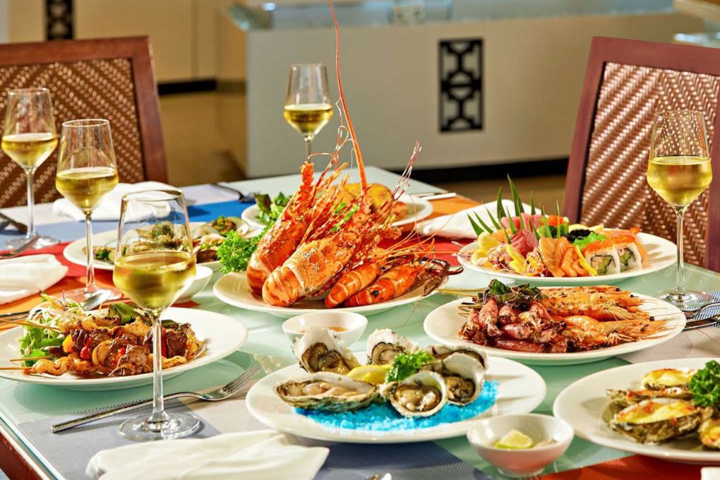 Buffet hải sản tối tại nhà hàng The Square - Novotel Nha Trang 10 buffet hai san toi novotel 3