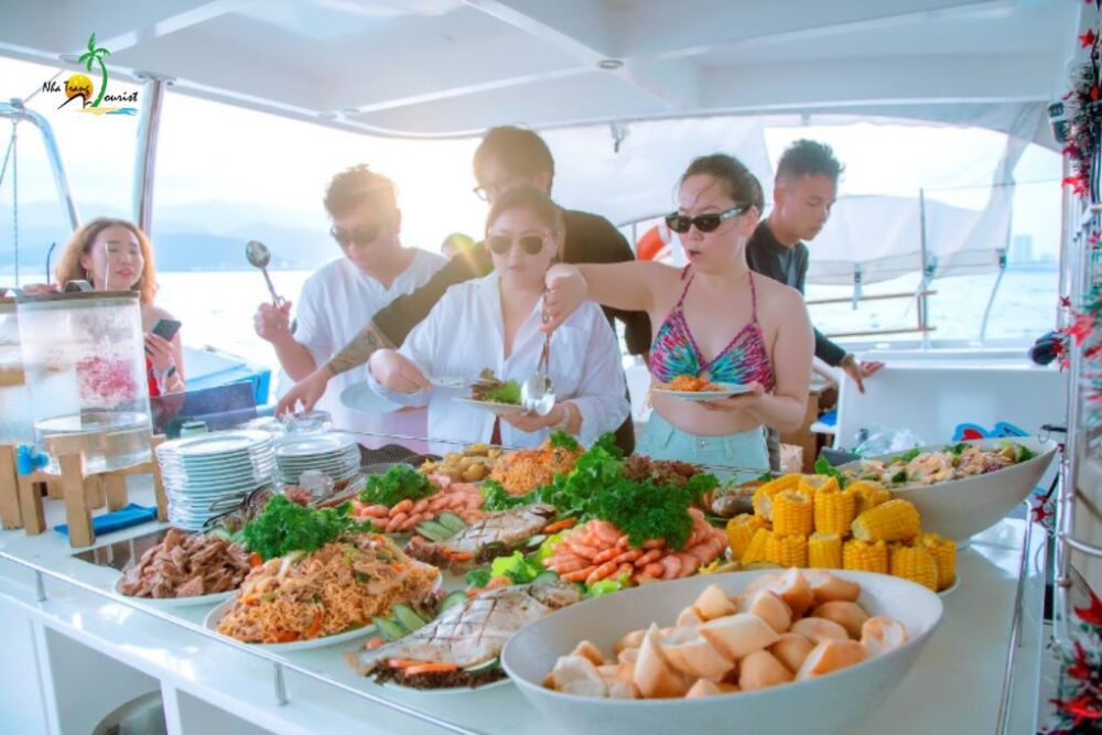 Thuê du thuyền Nha Trang trọn gói | Giá - Review chi tiết cập nhật mới 2026 - Ảnh 6