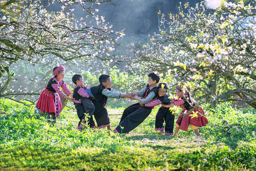 Tour SaPa - Lai Châu - Điện Biên - Mộc Châu - Mai Châu 5N4Đ