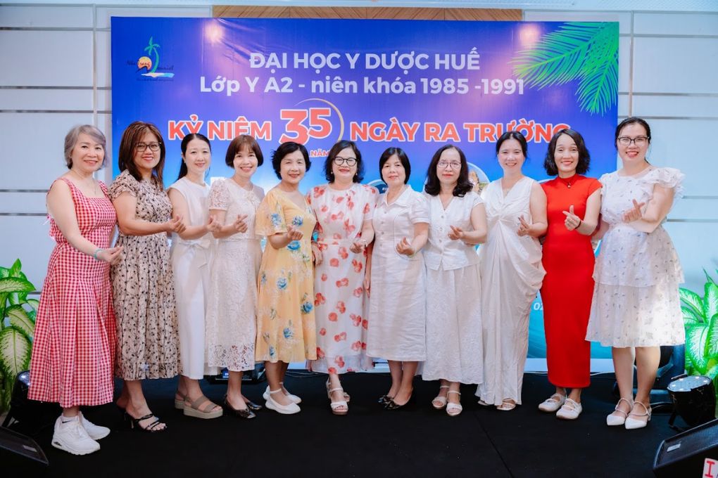 Đoàn Đại học y dược Huế - kỷ niệm 35 năm ngày ra trường 12 doan dai hoc y duoc hue 13